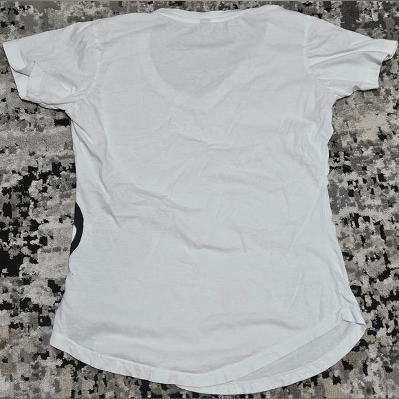 Tim Burton's Lost (Las) Vegas V-Neck Short Sleeve Women's T-shirt Small RARE - Picture 2 of 5